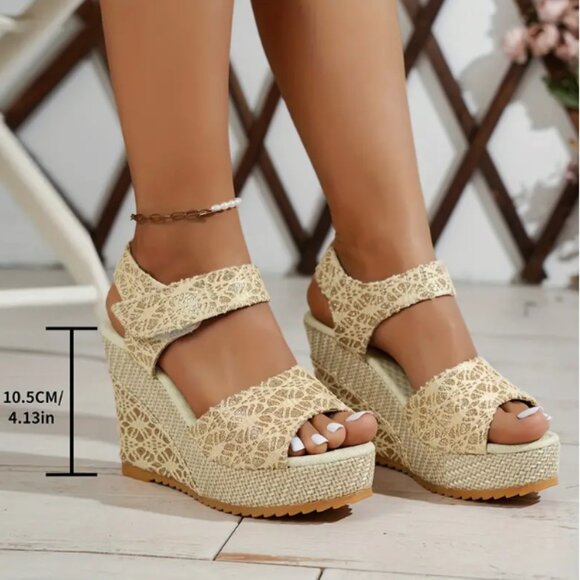 Platforme Wedge Sandals - Picture 4 of 5